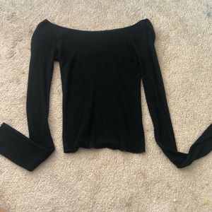 Brandy Melville off the shoulder top